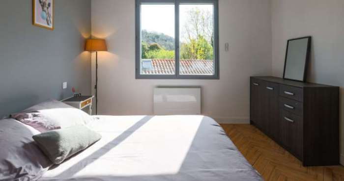 ¿Cómo reconocer una ventana de aluminio y una ventana de PVC? Nuestra guía