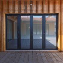 Ventana plegable Aluminio 4 hojas (3+1) atmosfera